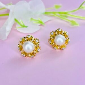 Flower and Pearl diamond earring